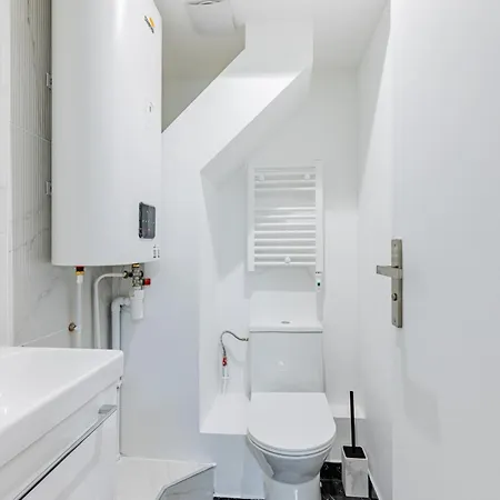 Apartment Bd Saint Germain- Pont Neuf - Charming Paris